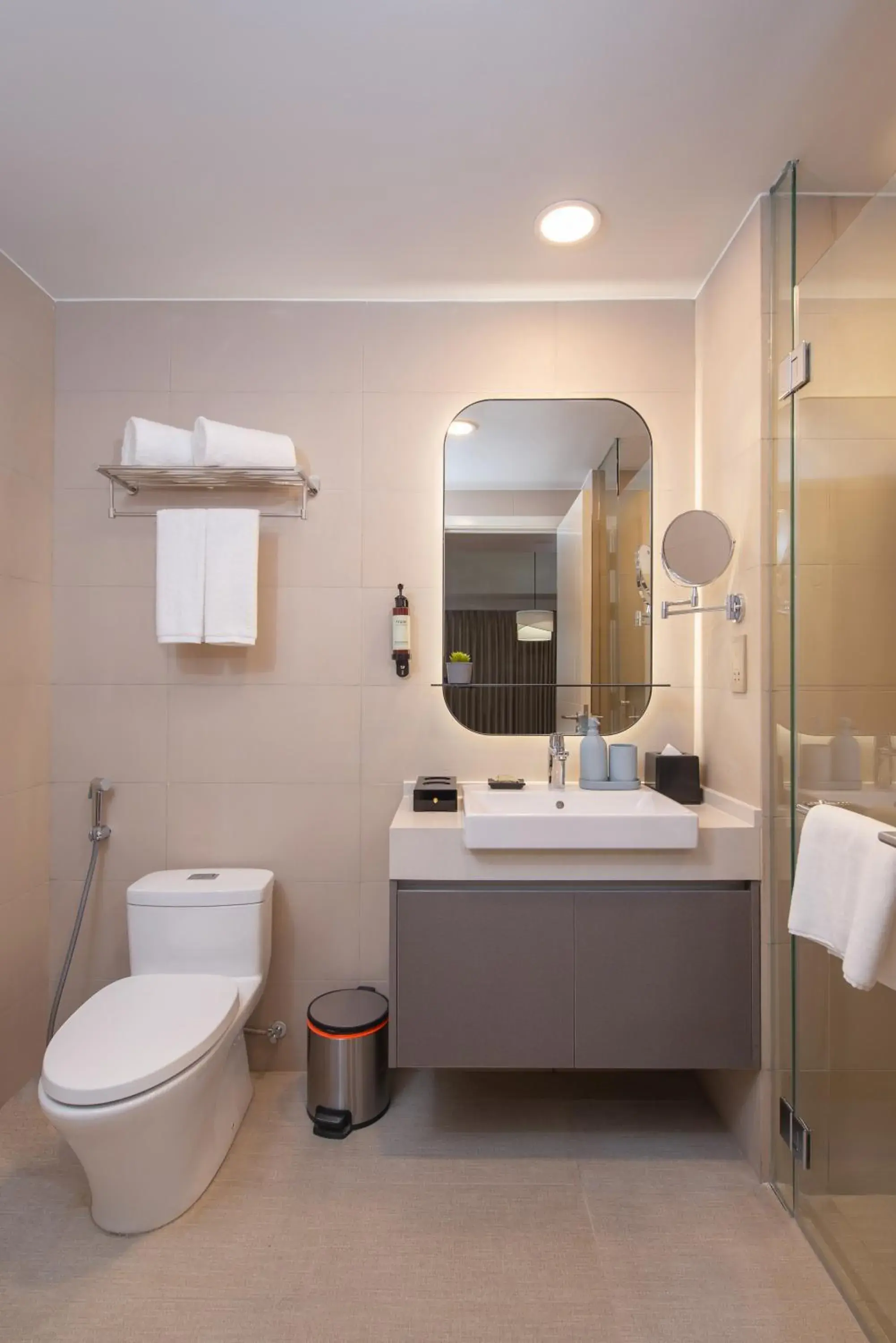 Toilet in Citadines Roces Quezon City